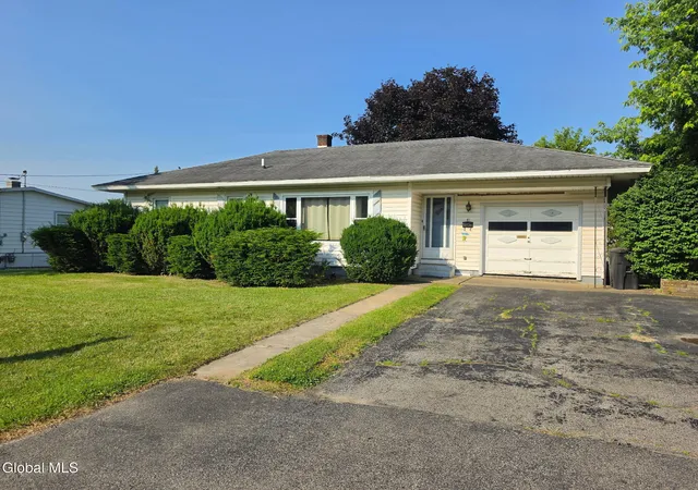 Homes for sale in Amsterdam, NY | 41 Lodge St, Amsterdam, NY 12010 | MLS# 202620793