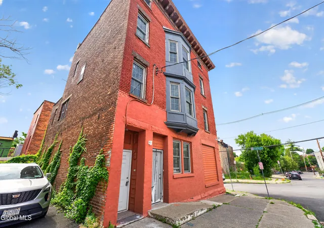 Listing Photo 4 - Condo for sale in building located at 117 4th Ave, Albany, NY 12202