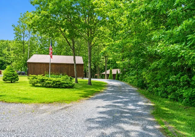 4th image of 286 Severine Ln, Fultonville, NY 12072 | MLS# 202621055