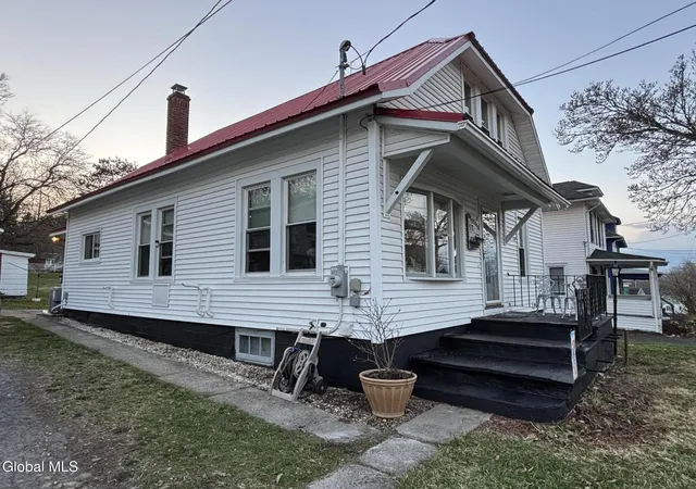 Homes for sale in Canajoharie, NY | 92 94 Reed St, Canajoharie, NY 13317 | MLS# 202620562