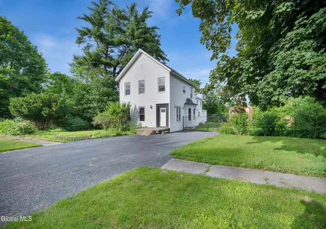 Homes for sale in Fort Edward, NY | 1232 Fort Miller Rd, Fort Edward, NY 12828 | MLS# 202620607