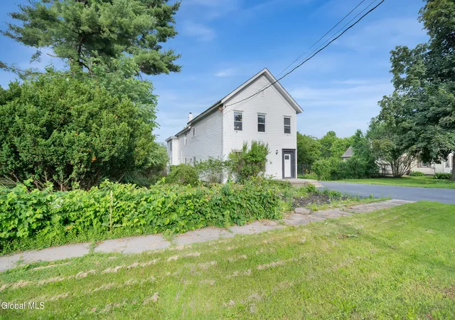 Homes for sale in Fort Edward, NY | 1232 Fort Miller Rd, Fort Edward, NY 12828 | MLS# 202620607