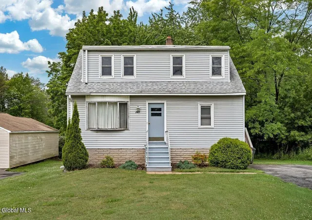 Homes for sale in Colonie, NY | 162 Consaul Rd, Colonie, NY 12205 | MLS# 202620507
