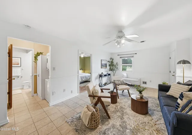 4th image of 192 Cedarview Ln, Colonie, NY 12189 | MLS# 202620529