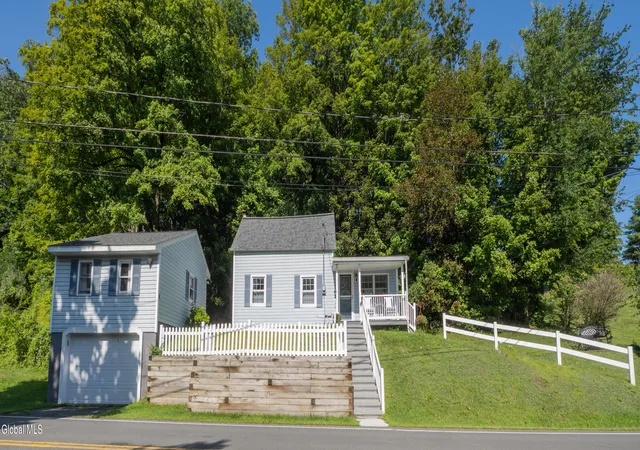 Single family home for sale at 397 Creek Rd, Wynantskill, NY 12198 | MLS# 202620551
