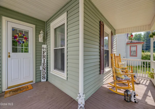 Homes for sale in Gloversville, NY | 117 Forest St, Gloversville, NY 12078 | MLS# 202620872