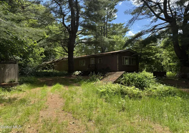 Homes for sale in Mayfield, NY | 3516 State Hwy 30, Mayfield, NY 12078 | MLS# 202621429