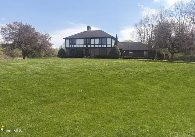Photo 2 of Single family home for sale at 20 Butternut Hl Dr, Queensbury, NY 12804 | MLS# 202620631 | Listing updated on 2026-09-13