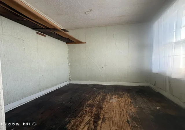 18th image of 40 8th St, Waterford, NY 12188 | MLS# 202620627