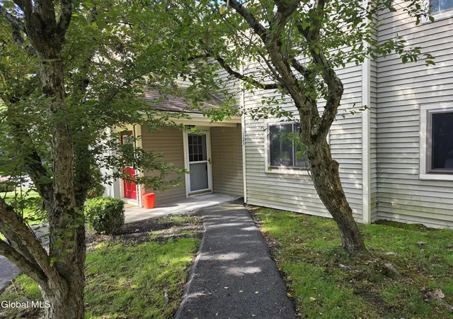 2nd image of 123 Victory Wy, Halfmoon, NY 12065 | MLS# 202620653