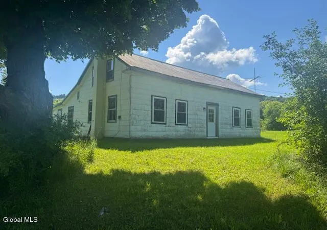 Homes for sale in Hoosick Falls, NY | 25 William Cipperly Rd, Hoosick Falls, NY 12090 | MLS# 202620777