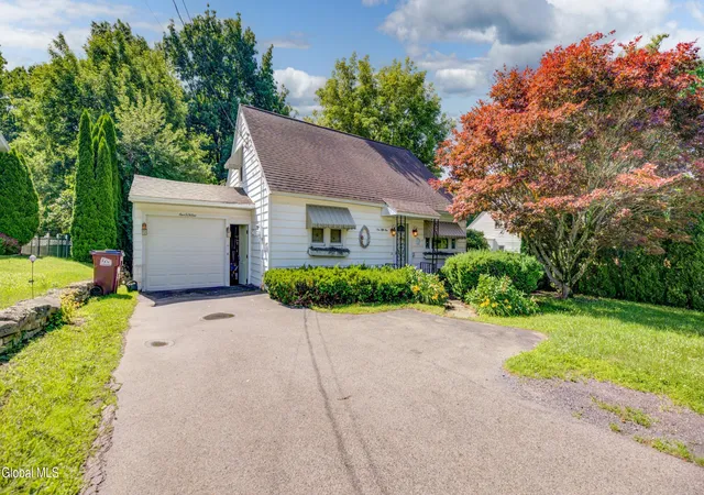 Homes for sale in Gloversville, NY | 151 S Kingsboro Ave, Gloversville, NY 12078 | MLS# 202620993