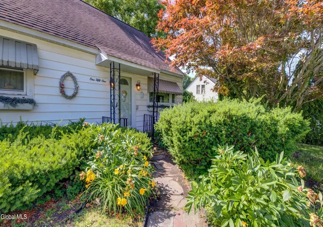 Homes for sale in Gloversville, NY | 151 S Kingsboro Ave, Gloversville, NY 12078 | MLS# 202620993