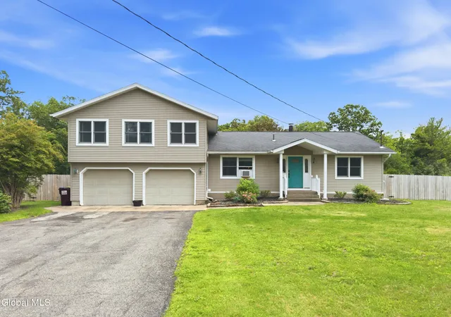 Homes for sale in Glenville, NY | 132 Spring Rd, Glenville, NY 12302 | MLS# 202620696