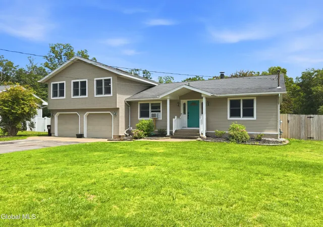 Homes for sale in Glenville, NY | 132 Spring Rd, Glenville, NY 12302 | MLS# 202620696
