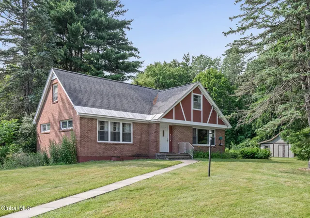 Photo 3 of Sale Pending at 1079 Winne Rd, Schenectady, NY 12309 | MLS# 202621660 | Listing updated on 2026-07-21
