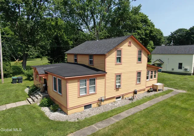 Homes for sale in Troy, NY | 338 Riverbend Rd, Troy, NY 12182 | MLS# 202620893