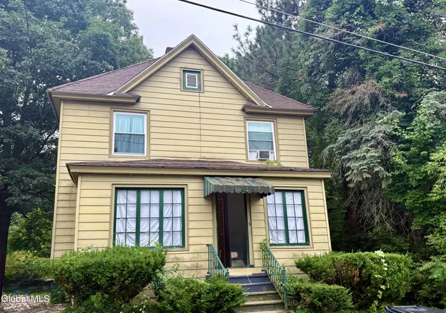 Homes for sale in Gloversville, NY | 36 Eagle St, Gloversville, NY 12078 | MLS# 202621316
