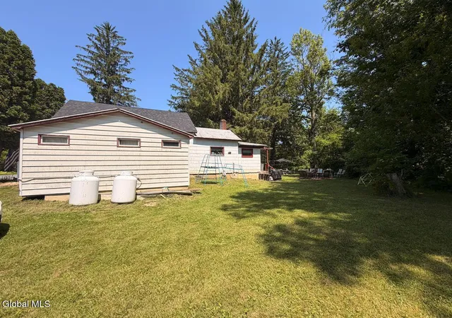 Photo 3 of Single family home for sale at 206 Rural Grv Rd, Sprakers, NY 12166 | MLS# 202620700 | Listing updated on 2026-07-09