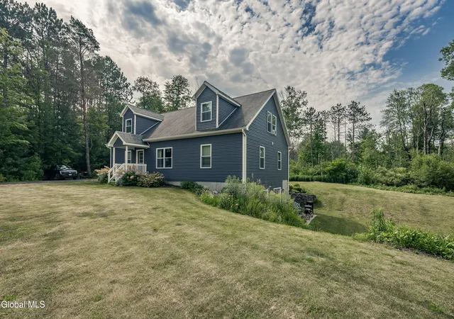 Homes for sale in Galway, NY | 1954 Perth Rd, Galway, NY 12074 | MLS# 202620957