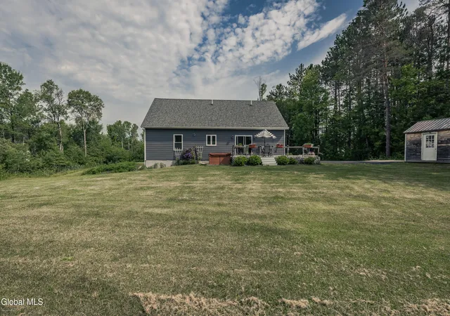 Homes for sale in Galway, NY | 1954 Perth Rd, Galway, NY 12074 | MLS# 202620957