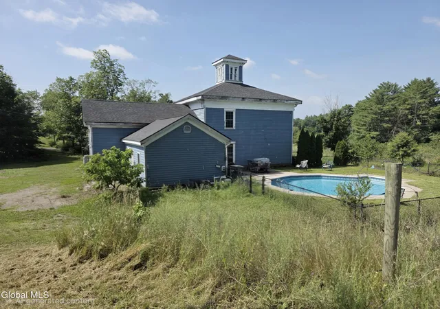 Homes for sale in Pittstown, NY | 265 Longwoods Rd, Pittstown, NY 12094 | MLS# 202620849