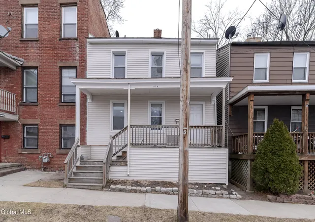 Homes for sale in Rensselaer, NY | 824 2nd St, Rensselaer, NY 12144 | MLS# 202620935