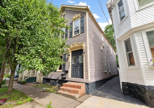 Photo 1 of Sale Pending at 134 Front St, Schenectady, NY 12305 | MLS# 202620728 | Listing updated on 2026-09-14