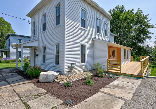 2nd image of 18 Chestnut St, Schuylerville, NY 12871 | MLS# 202621126