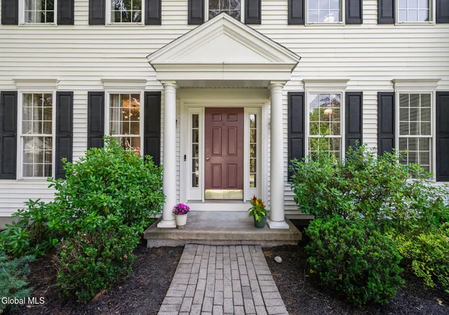 3rd image of 22 Parkside Trl, Clifton Park, NY 12019 | MLS# 202621230