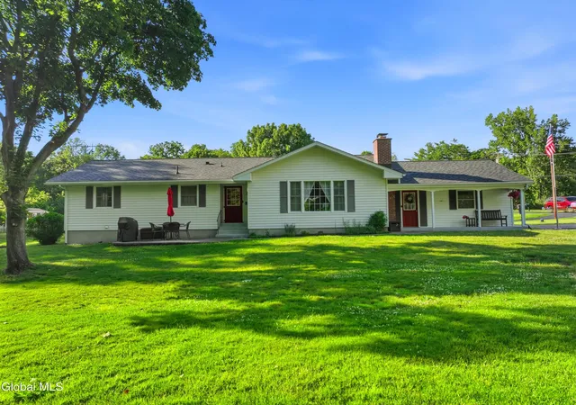 Homes for sale in North Greenbush, NY | 48 S Van Dyke Dr, North Greenbush, NY 12144 | MLS# 202621070