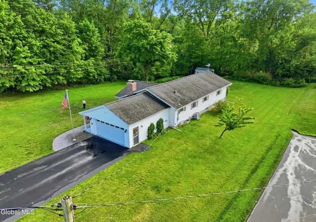 Homes for sale in North Greenbush, NY | 48 S Van Dyke Dr, North Greenbush, NY 12144 | MLS# 202621070