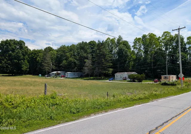 Homes for sale in Greenfield, NY | 224 S Greenfield Rd, Greenfield, NY 12833 | MLS# 202620768