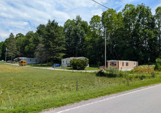 Homes for sale in Greenfield, NY | 224 S Greenfield Rd, Greenfield, NY 12833 | MLS# 202620768