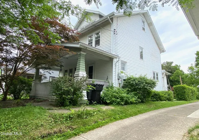 Homes for sale in Troy, NY | 2513 15th St, Troy, NY 12180 | MLS# 202620779