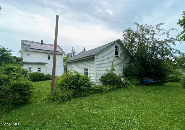 Homes for sale in Troy, NY | 2513 15th St, Troy, NY 12180 | MLS# 202620779
