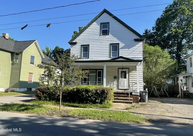 Photo 3 of Single family home for sale at 45 Hunter St, Glens Falls, NY 12801 | MLS# 202620964 | Listing updated on 2026-09-23