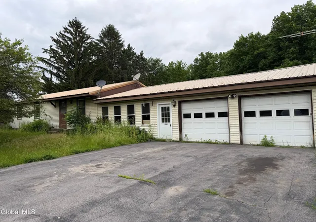 Homes for sale in Fort Plain, NY | 638 Ny 80, Fort Plain, NY 13339 | MLS# 202620881