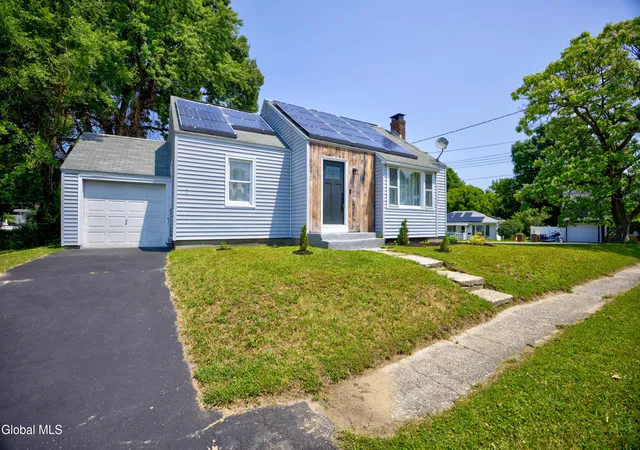 Homes for sale in East Greenbush, NY | 335 Hampton Ave, East Greenbush, NY 12144 | MLS# 202620810