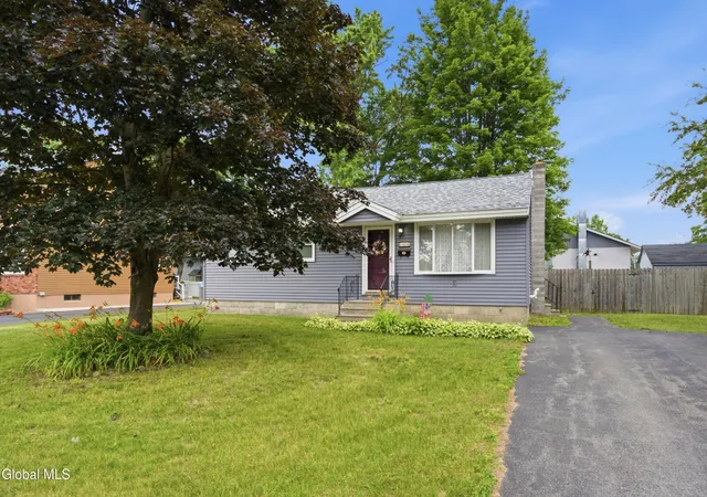 3rd image of 1684 Roma, Schenectady, NY 12306 | MLS# 202620947