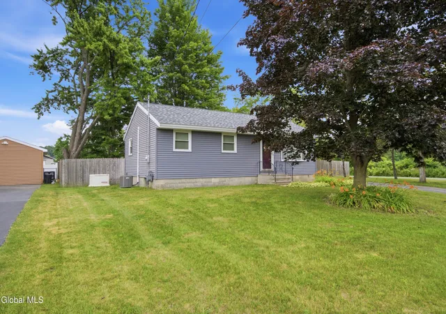 4th image of 1684 Roma, Schenectady, NY 12306 | MLS# 202620947