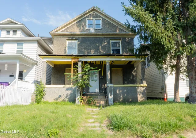 1st image of 405 Bedford Rd, Schenectady, NY 12308 | MLS# 202620976