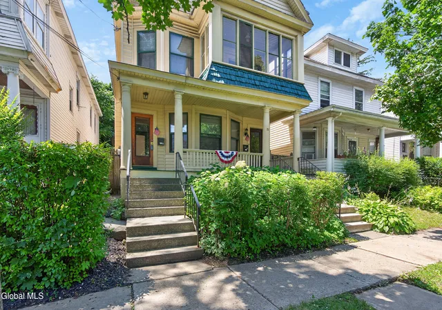 Photo 2 of Sale Pending at 28 Kent St, Albany, NY 12206 | MLS# 202621555 | Listing updated on 2026-07-16
