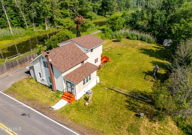 Homes for sale in Halfmoon, NY | 9 Lower Newtown Rd, Halfmoon, NY 12188 | MLS# 202620906