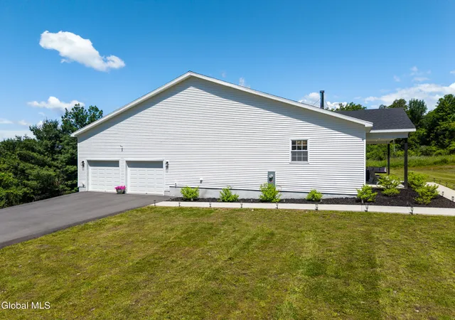 Homes for sale in Fonda, NY | 223 Switzer Hill Rd, Fonda, NY 12068 | MLS# 202620868