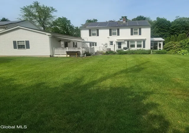 Homes for sale in East Greenbush, NY | 41 Berkshire Dr, East Greenbush, NY 12061 | MLS# 202620885