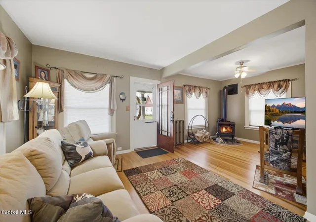 5th image of 1240 Dean St, Schenectady, NY 12309 | MLS# 202621340
