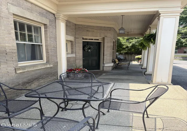 Homes for sale in Saratoga Springs, Inside, NY | 130 Regent St #Unit 1, Saratoga Springs, Inside, NY 12866 | MLS# 202620989