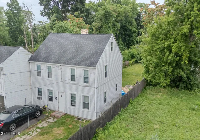 Photo 2 of Sale Pending at 361 Elk St, Albany, NY 12206 | MLS# 202621181 | Listing updated on 2026-09-18