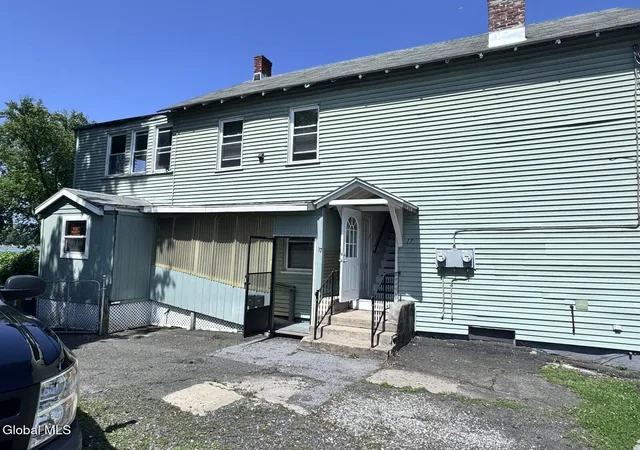Homes for sale in Waterford, NY | 17 Mohawk Ave, Waterford, NY 12188 | MLS# 202620930